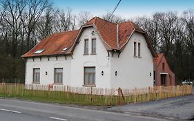 Jachthuis Au Bois Du Gheer